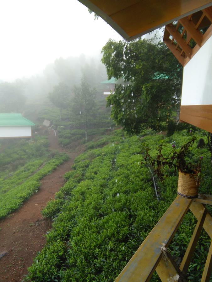 Vythiri Hills Hotel ภายนอก รูปภาพ